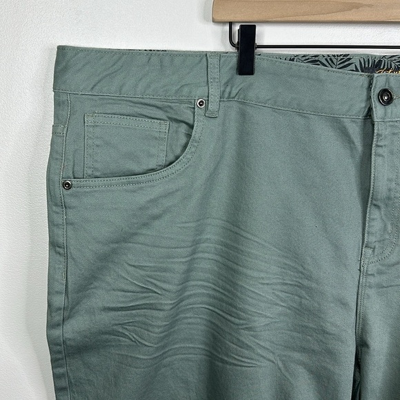 Johnny Bigg Big & Tall Sage Green Colton Print Denim Shorts Men's Size 50 - Picture 2 of 9